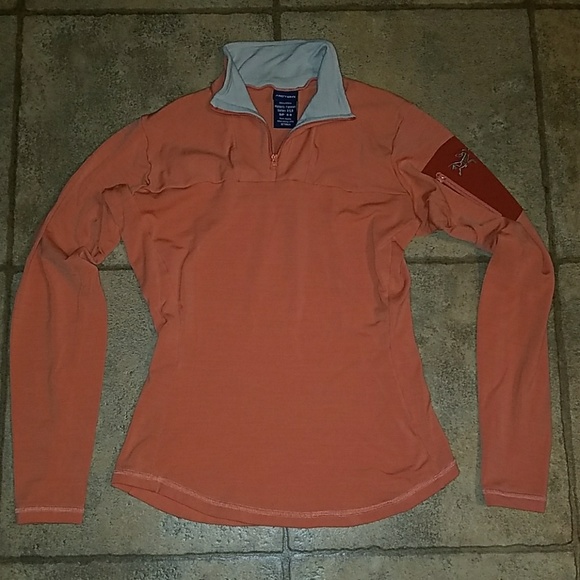 Arc'teryx Tops - Arc'teryx sz small long sleeve merino wool zip top